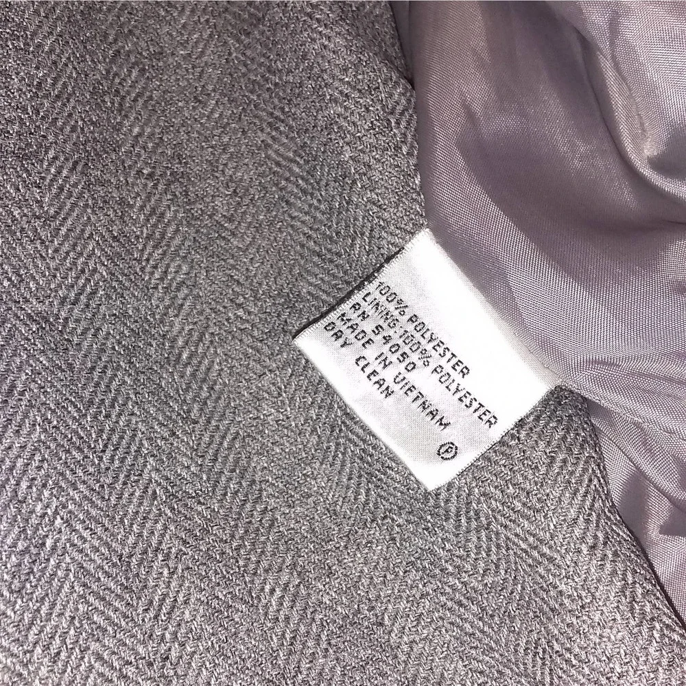 LeSuit herringbone suit in Gray - Sz 8 - Picture 8 of 8